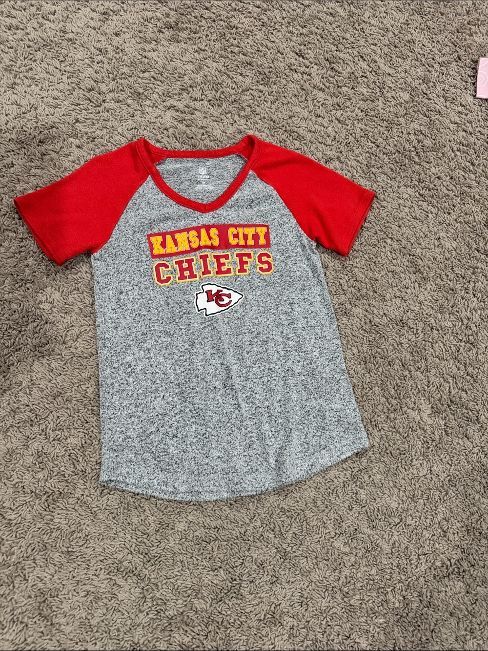 NFL Kansas City Chiefs Youth Red and Gray Raglan Tee